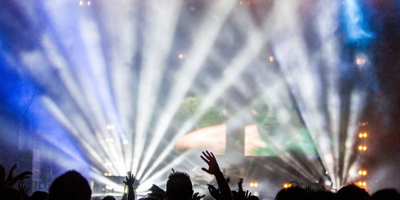 优化设计策略与用户体验：通过市场研究降低认知负荷的界面设计方法