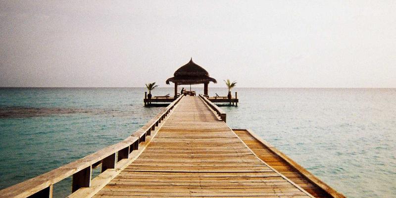 超越娱乐：游戏化思维如何重塑非游戏产品的用户体验与消费者洞察